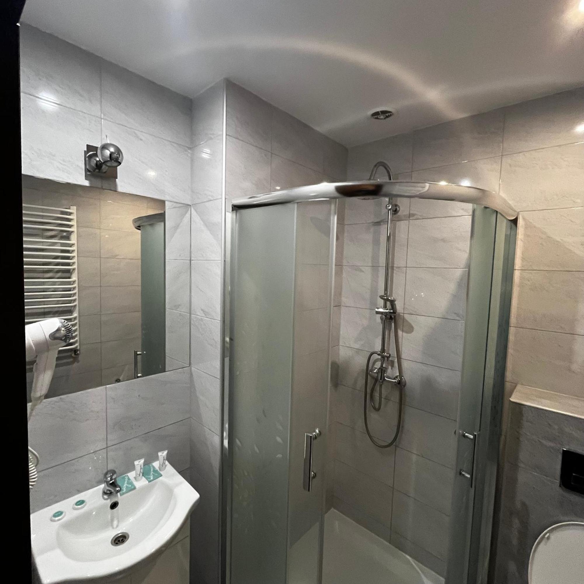 מלון Rybie Valda House מראה חיצוני תמונה